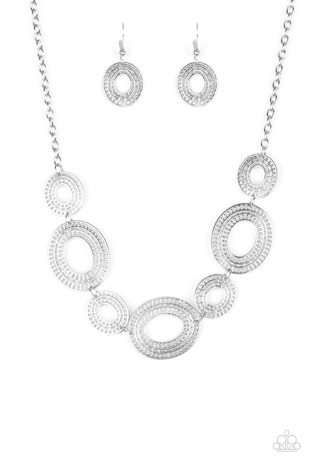 chanel chain silver necklace